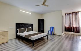 Hotel O Crescent Shine